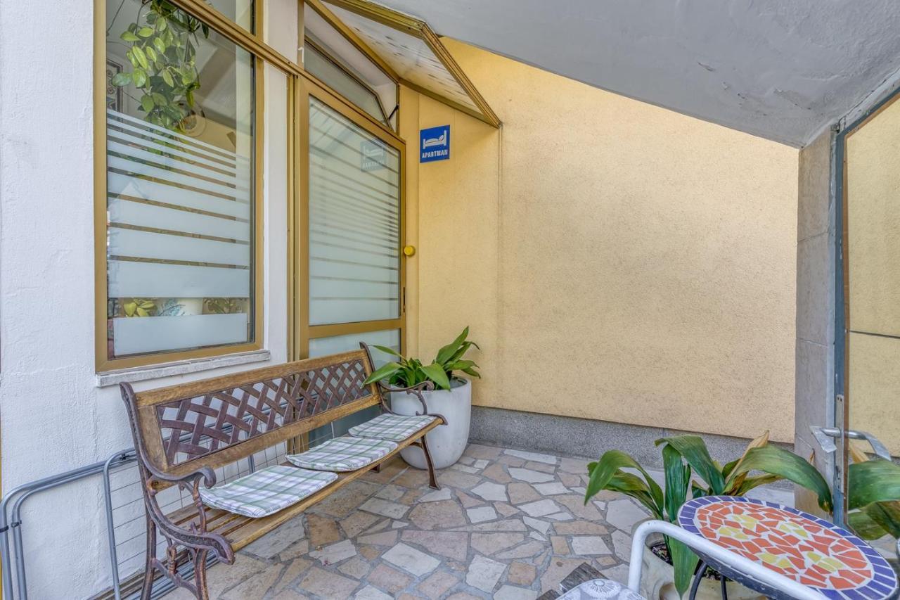 Apartments Vivijana Rabac Buitenkant foto
